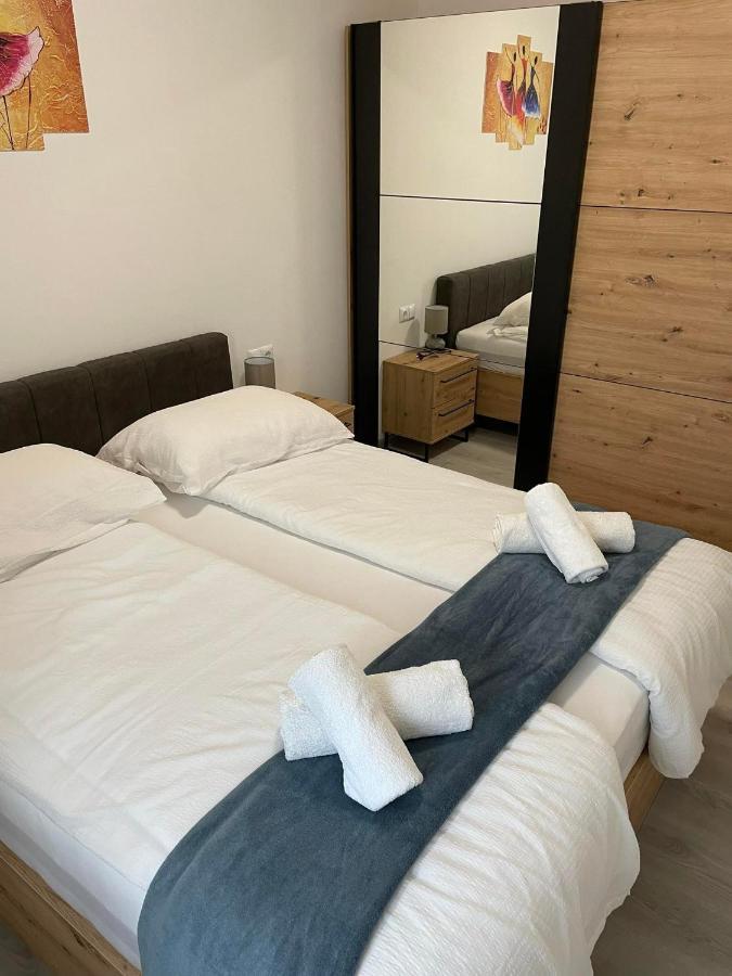 Apartman Ivanica Lukoran Exterior photo